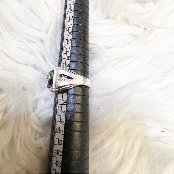 Vintage Men’s 18 KT HGE White Gold Plated,Onyx & Cubic Zirconium Ring Size 10 - Picture 2 of 6